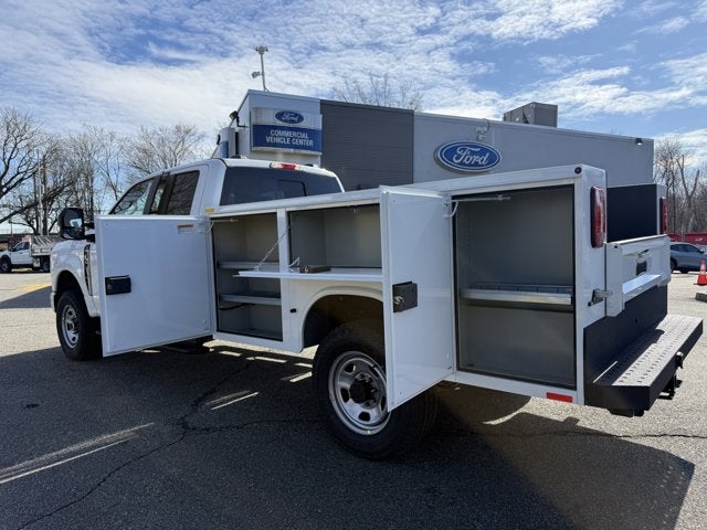 2026 Ford Super Duty F-350 SRW XL