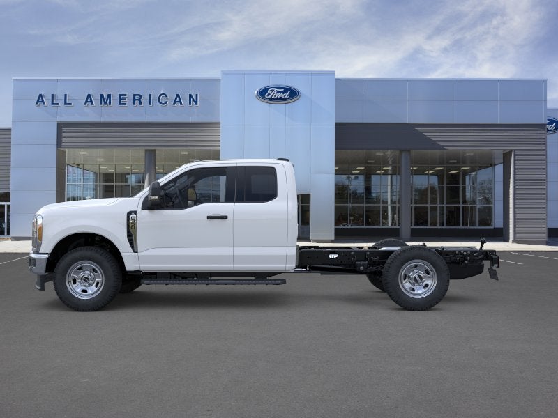 2026 Ford Super Duty F-350 SRW XL