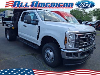 2026 Ford Super Duty F-350 DRW XL