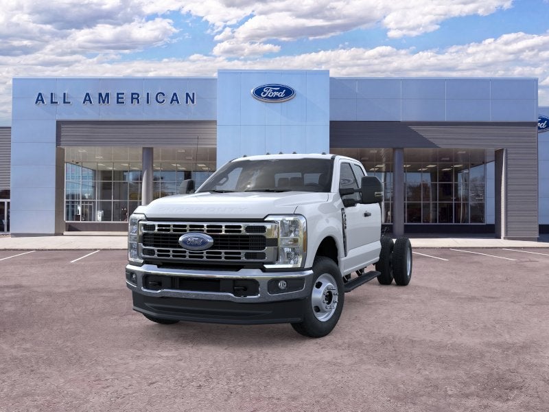 2026 Ford Super Duty F-350 DRW XL