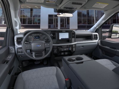 2026 Ford Super Duty F-350 DRW XL