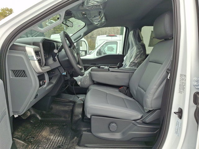 2026 Ford Super Duty F-450 DRW XLT