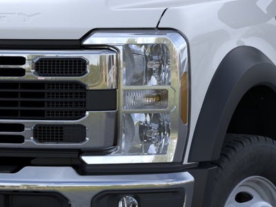 2026 Ford Super Duty F-550 DRW XLT