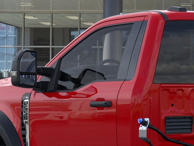 2026 Ford Super Duty F-550 DRW XL