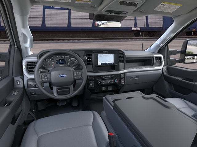 2026 Ford Super Duty F-550 DRW XL