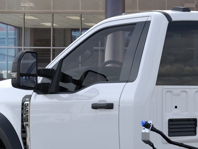 2026 Ford Super Duty F-550 DRW XL