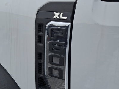 2025 Ford Super Duty F-600 DRW XL Dump Body