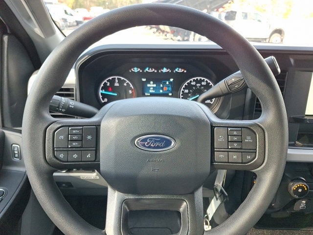 2025 Ford Super Duty F-600 DRW XLT 9 4/5 Dump Body w/ L Pack