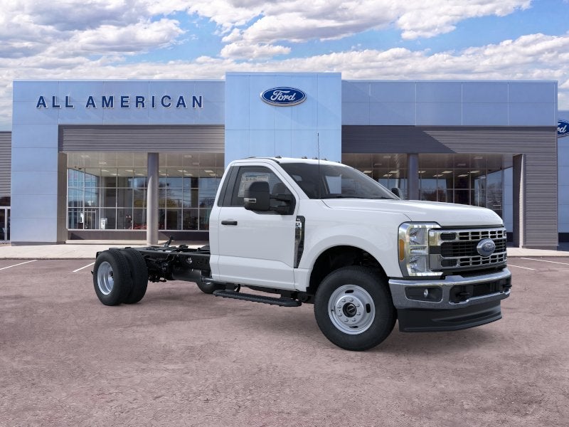 2026 Ford Mason Dump F-350 4x4 9 FT 2-3 Yard with L-Pack