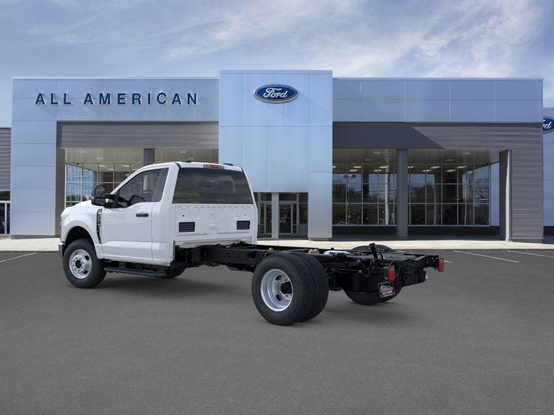 2025 Ford Super Duty F-350 DRW XL Dump Body w/ L Pack