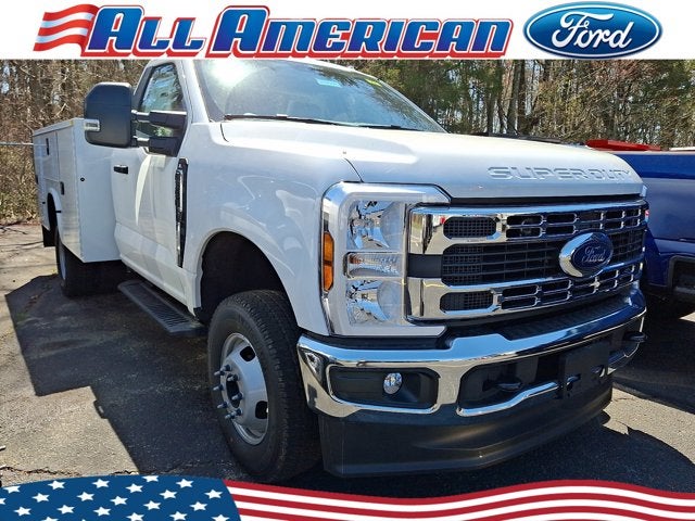 2026 Ford Super Duty F-350 DRW XL
