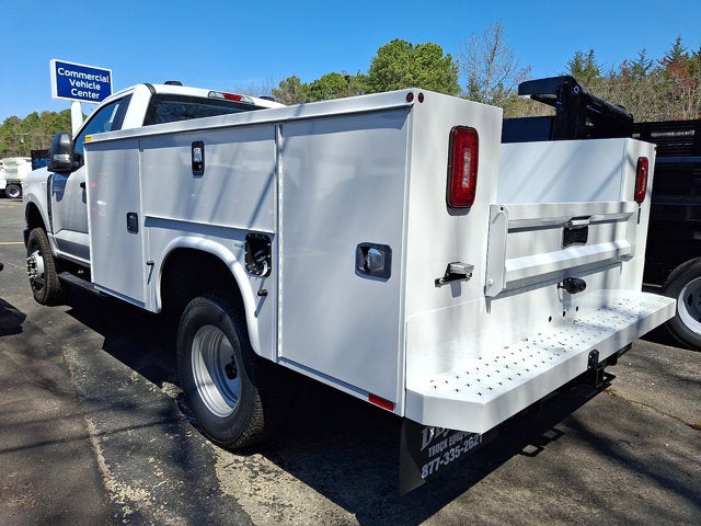 2026 Ford Super Duty F-350 DRW XL