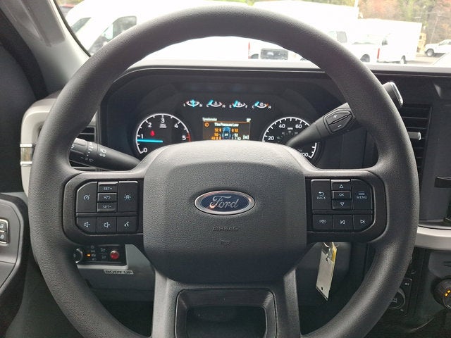 2026 Ford Super Duty F-350 DRW XL