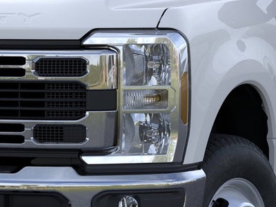 2026 Ford Super Duty F-350 DRW XL
