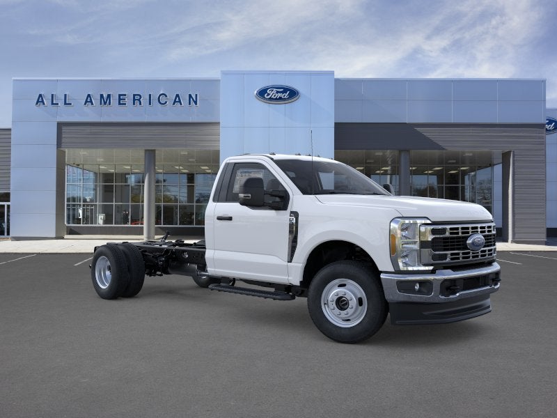 2026 Ford Super Duty F-350 DRW XL