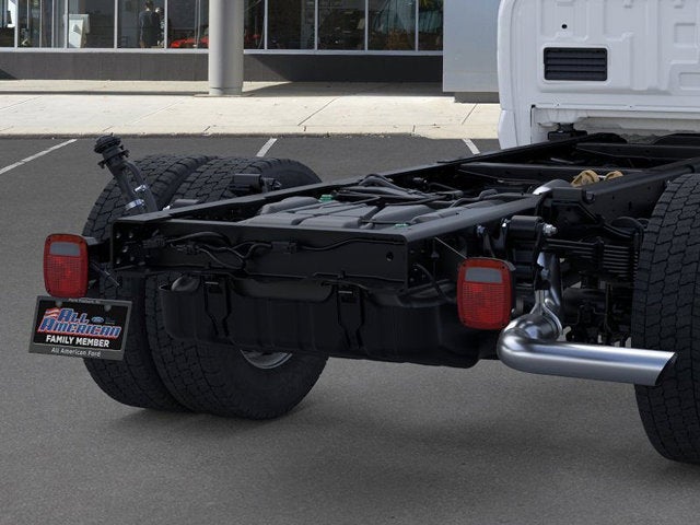 2026 Ford Super Duty F-550 DRW XLT