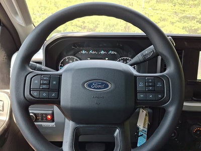 2026 Ford Super Duty F-550 DRW XLT