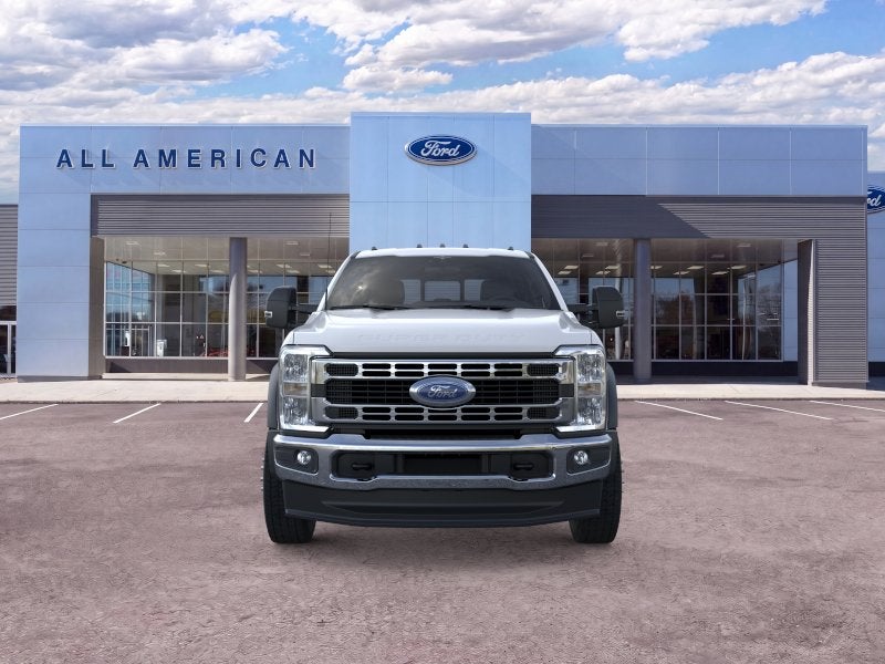 2026 Ford Super Duty F-550 DRW XLT