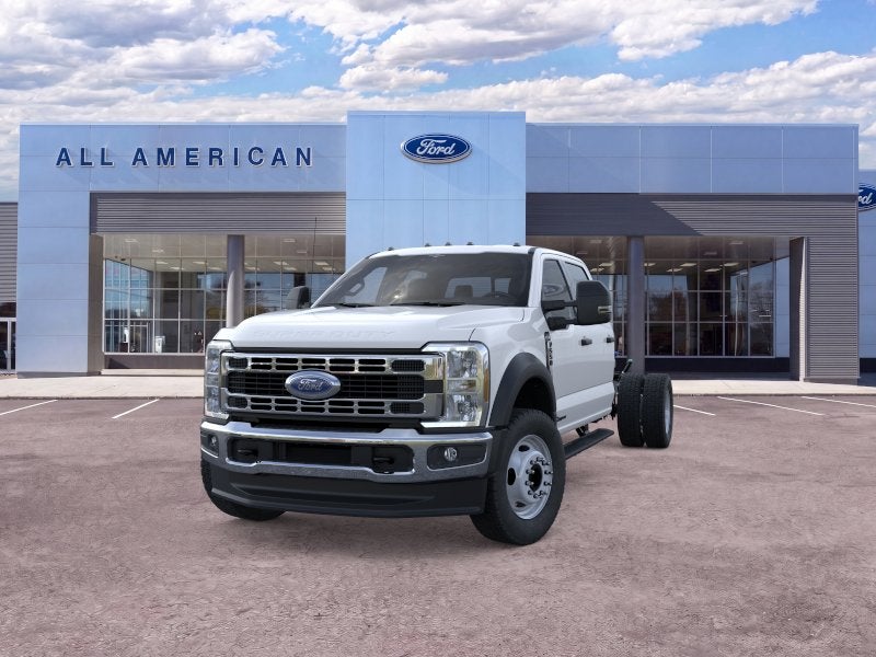 2026 Ford Super Duty F-550 DRW XLT