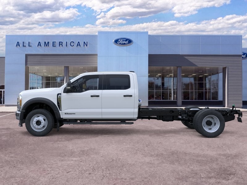 2026 Ford Super Duty F-550 DRW XLT