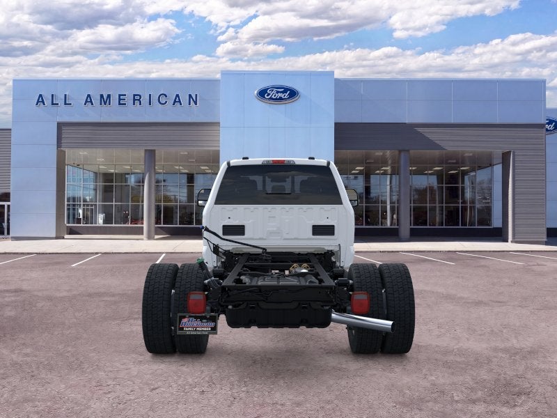2026 Ford Super Duty F-550 DRW XLT