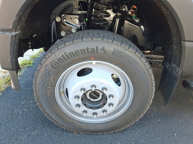 2026 Ford Super Duty F-550 DRW XL 12 FT HD Stakeless Landscaper