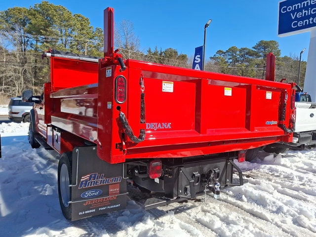 2026 Ford Super Duty F-550 DRW XL 9 3/4 Dump w/ L PACK