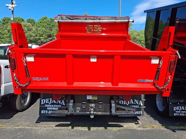2027 Ford Super Duty F-550 DRW XLT