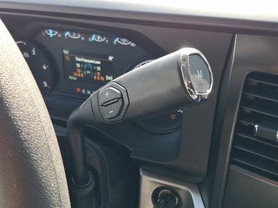 2027 Ford Super Duty F-550 DRW XLT