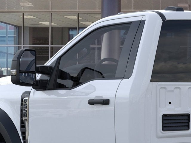 2026 Ford Super Duty F-550 DRW XL