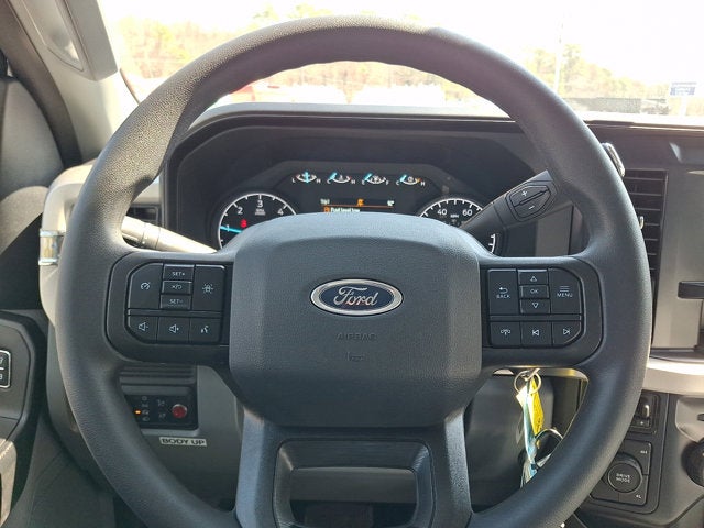 2026 Ford Super Duty F-550 DRW XL