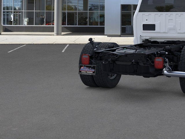 2026 Ford Super Duty F-550 DRW XL