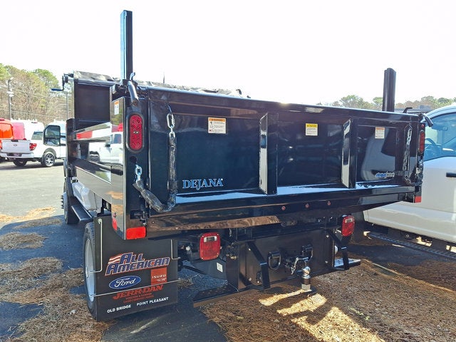 2026 Ford Super Duty F-550 DRW XL