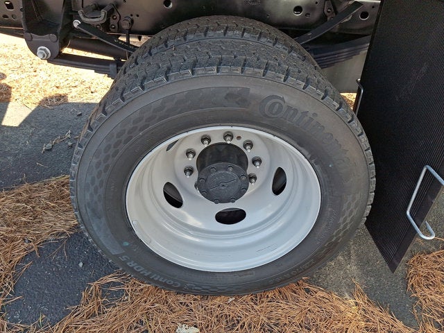 2026 Ford Super Duty F-550 DRW XL