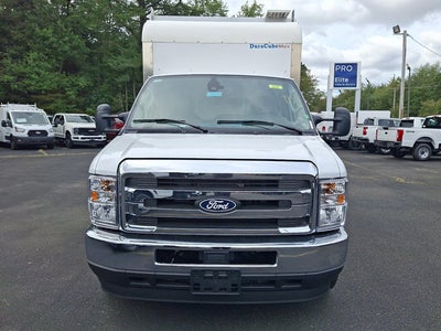 2027 Ford E-Series Cutaway Base