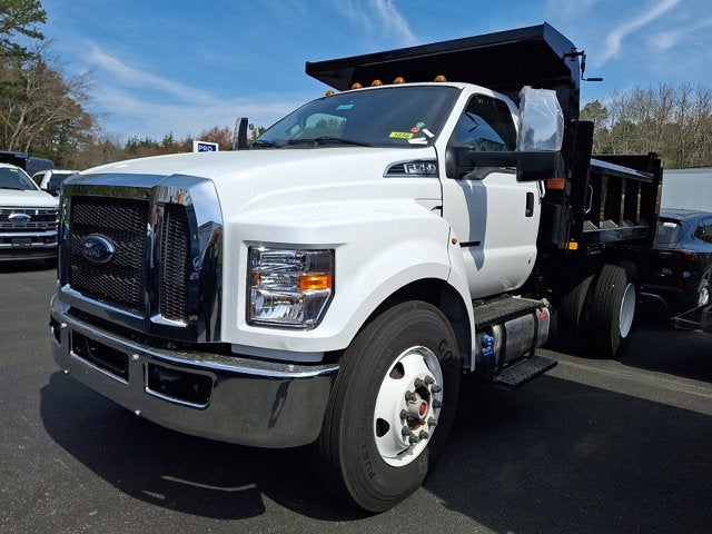 2026 Ford F-750 Base