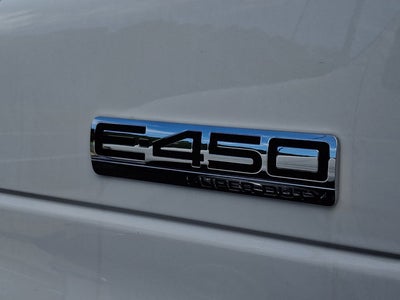 2027 Ford E-Series Cutaway Base